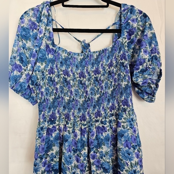 Lumiere Size Large Blue & Purple Floral Mini Dress with Statement Sleeves - Picture 3 of 8